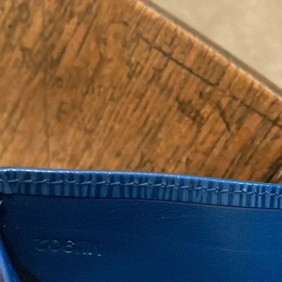 Louis Vuitton Paris Epi Porte Feiulle Elise Bifold Wallet with COA - Picture 12 of 15